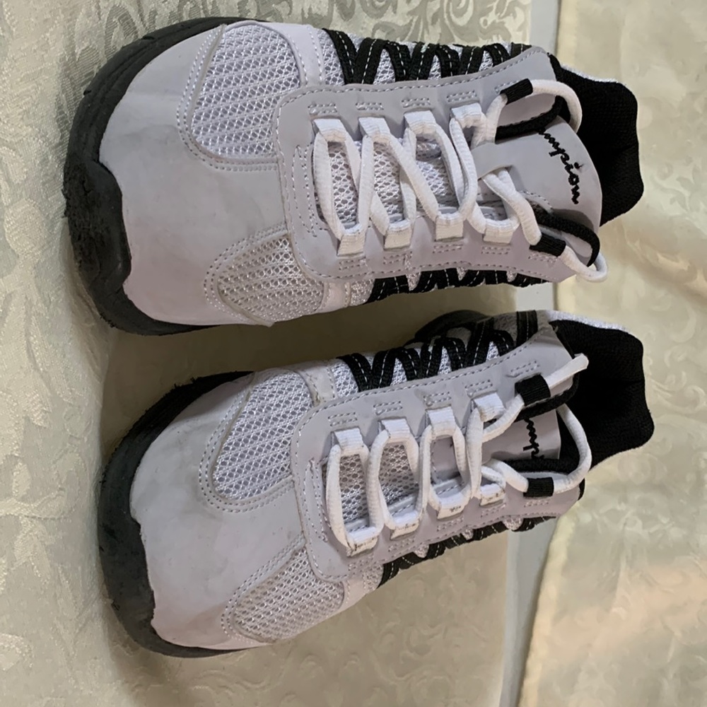 Champion tennis shoes, good condition